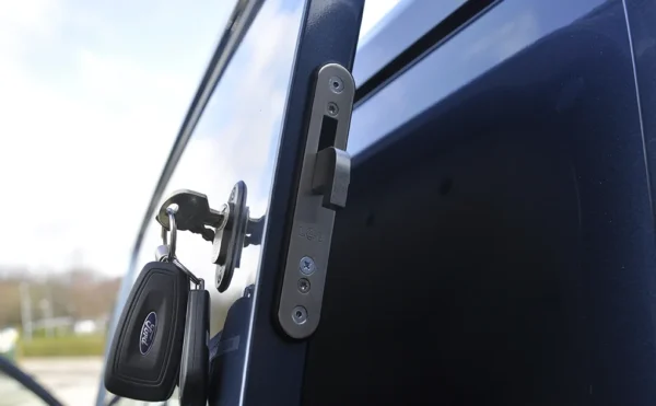Hook Lock for Vans Including Installation