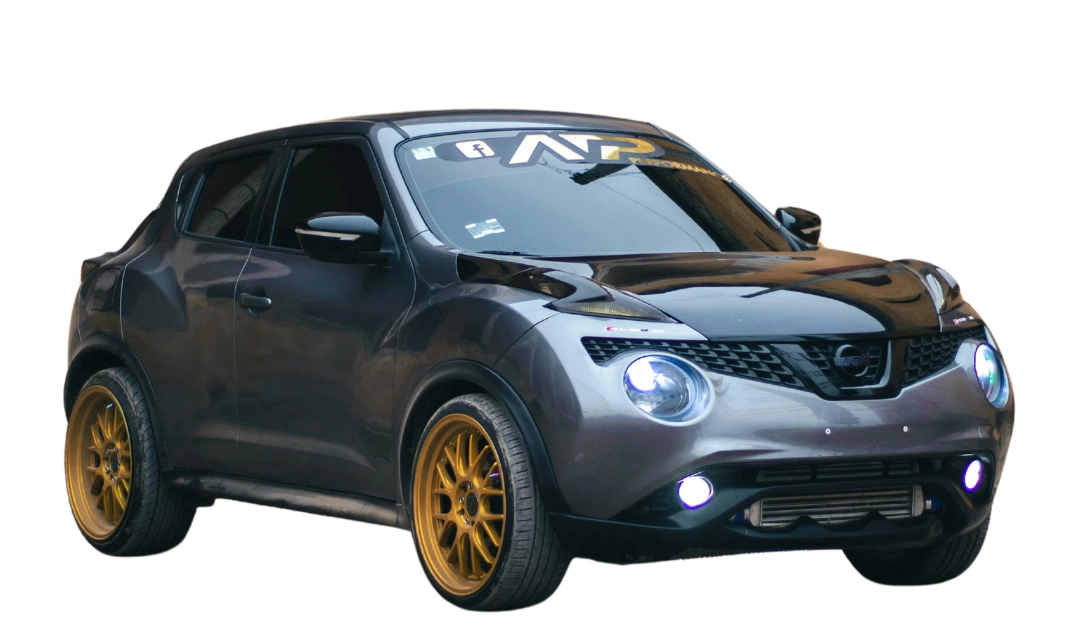 Front angled view of a customised grey Nissan Juke