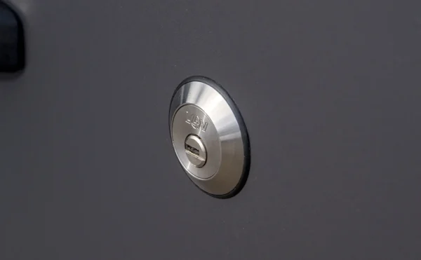 Slam Lock for Vans Including Installation